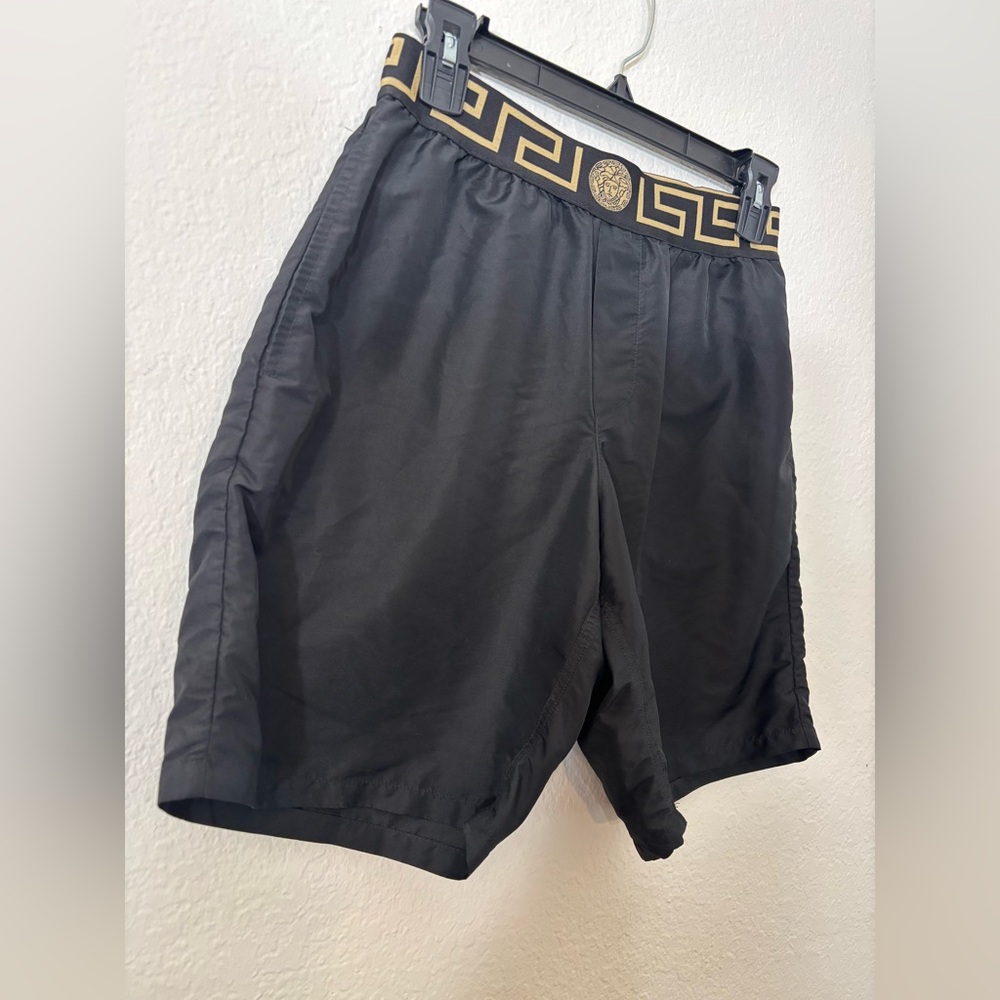 Versace Greca Border Swim Shorts Black Gold Designer Swim Trunks Size 3 (US XS) - Picture 4 of 9